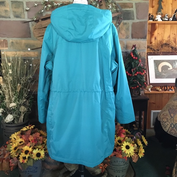 L.L. Bean Winter Warmer Coat -NWOT - Picture 3 of 8